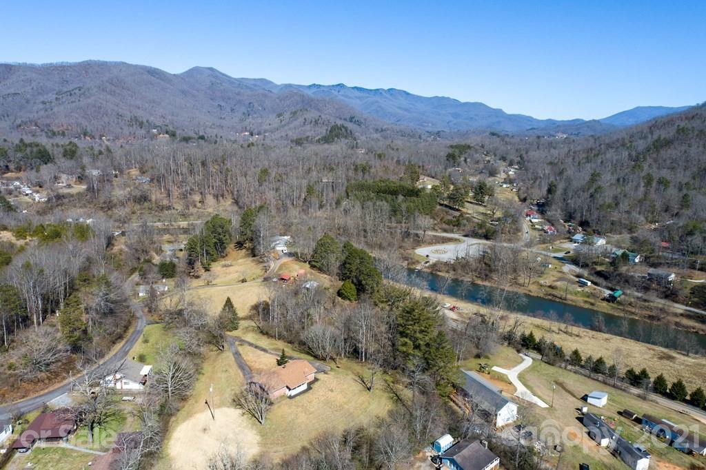 135 Monroe Buchanan Road Sylva, NC 28779 - Photo 22 of 42 Gallery Image 22