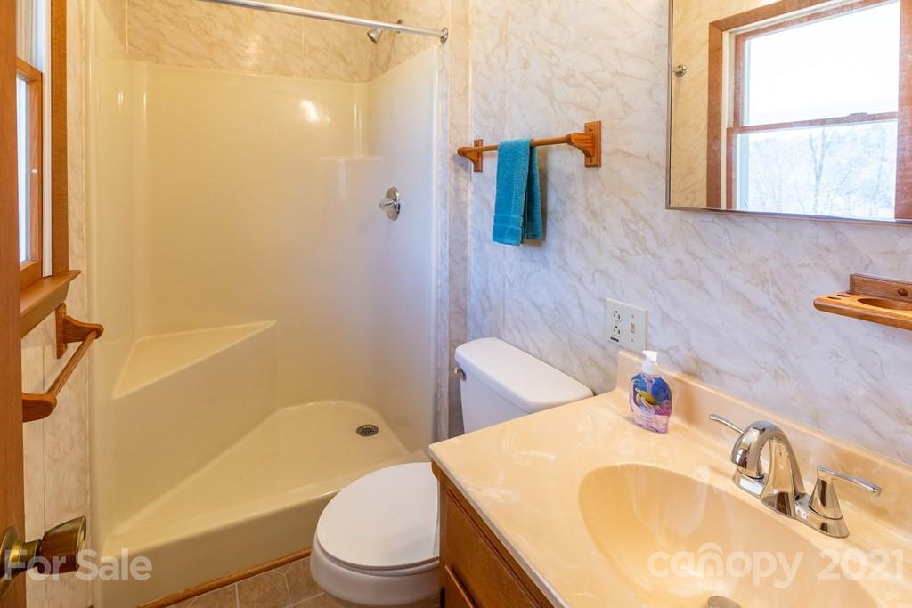 135 Monroe Buchanan Road Sylva, NC 28779 - Photo 7 of 42 Gallery Image 7