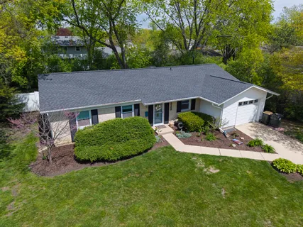 $419,900 | 852 East Anderson Drive, Palatine, IL 60074