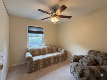 $419,900 | 852 East Anderson Drive, Palatine, IL 60074