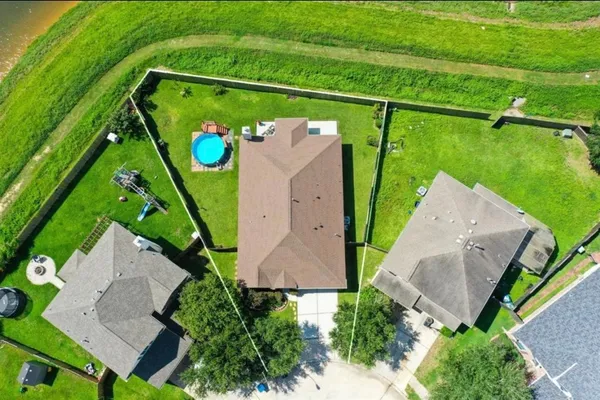 $325,000 | 6007 Wilcox Point Drive, Spring, TX 77388