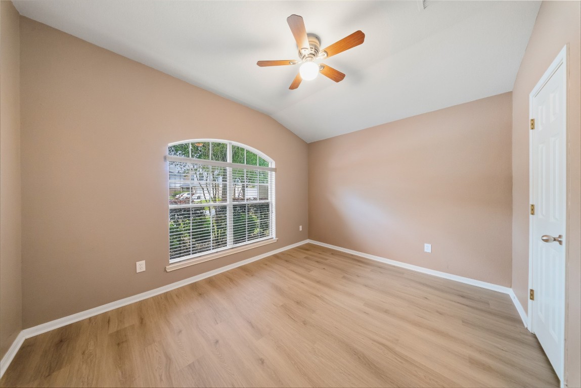 6007 Wilcox Point Drive Spring, TX 77388 - Photo 9 of 24