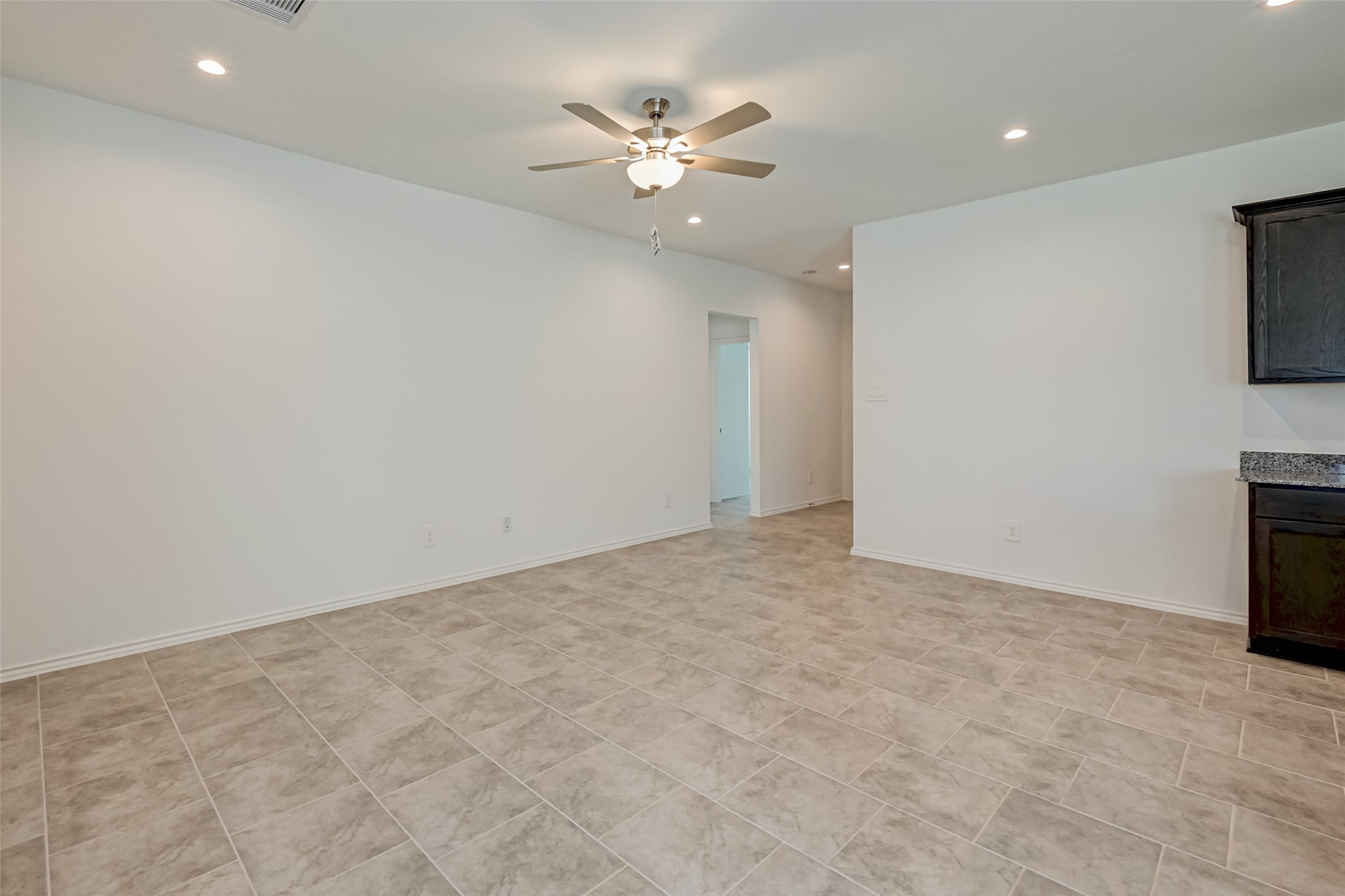 7531 Cynomys Court Rosharon, TX 77583 - Photo 13 of 49
