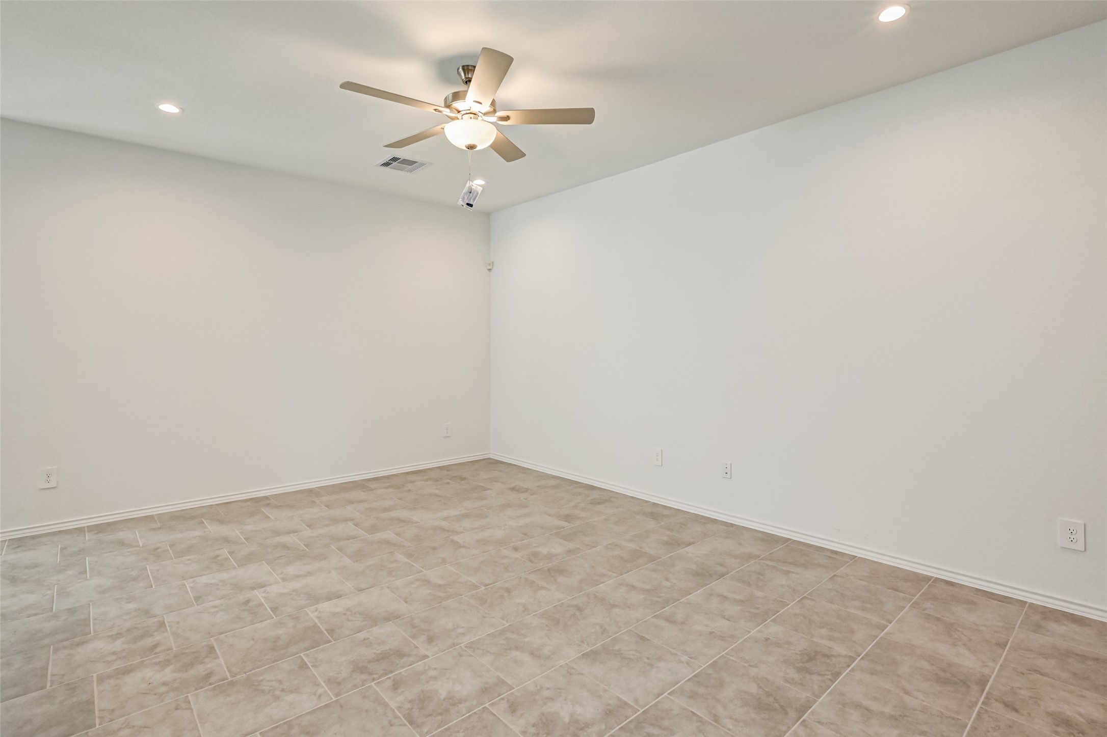 7531 Cynomys Court Rosharon, TX 77583 - Photo 14 of 49
