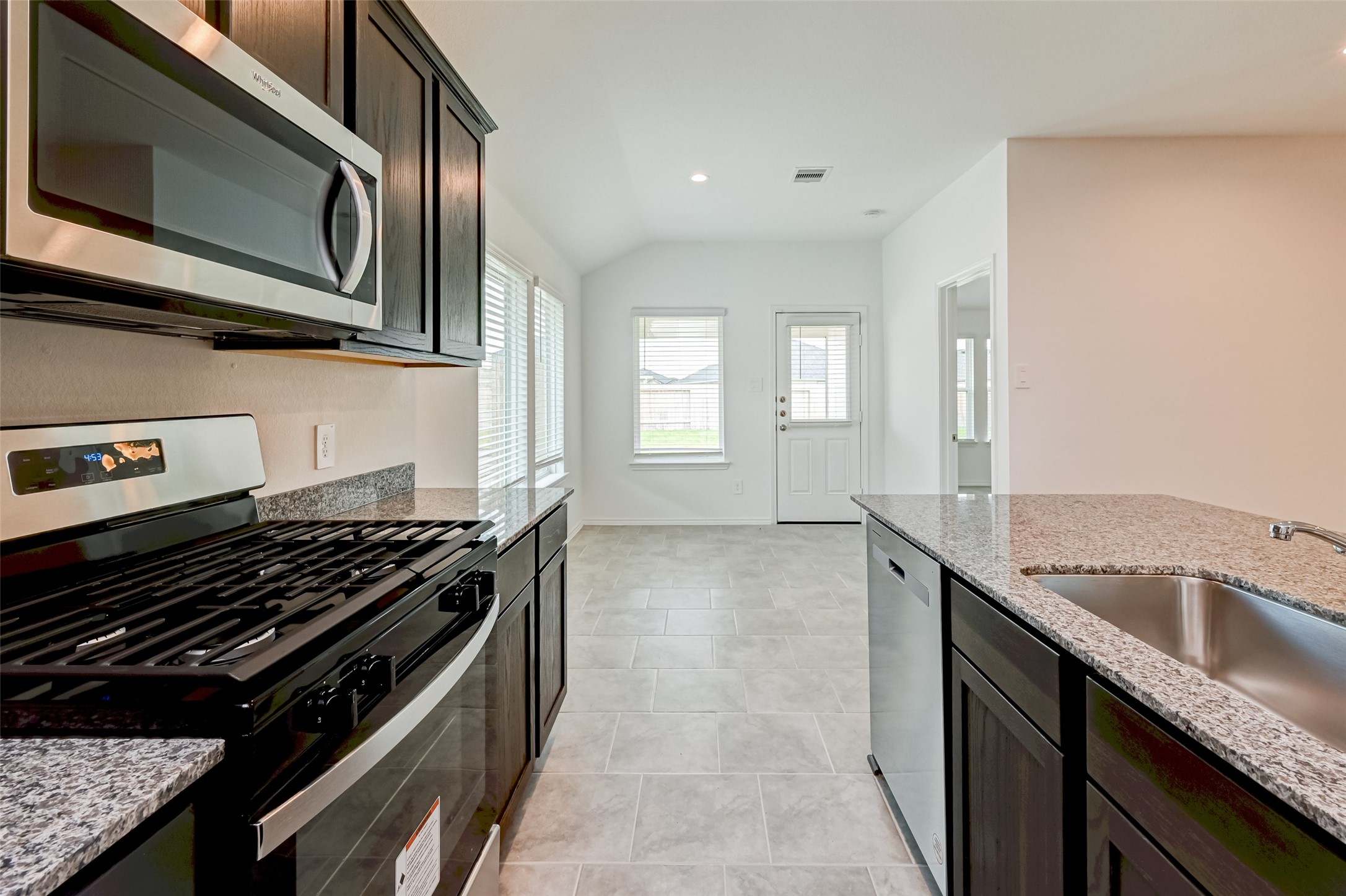 7531 Cynomys Court Rosharon, TX 77583 - Photo 22 of 49