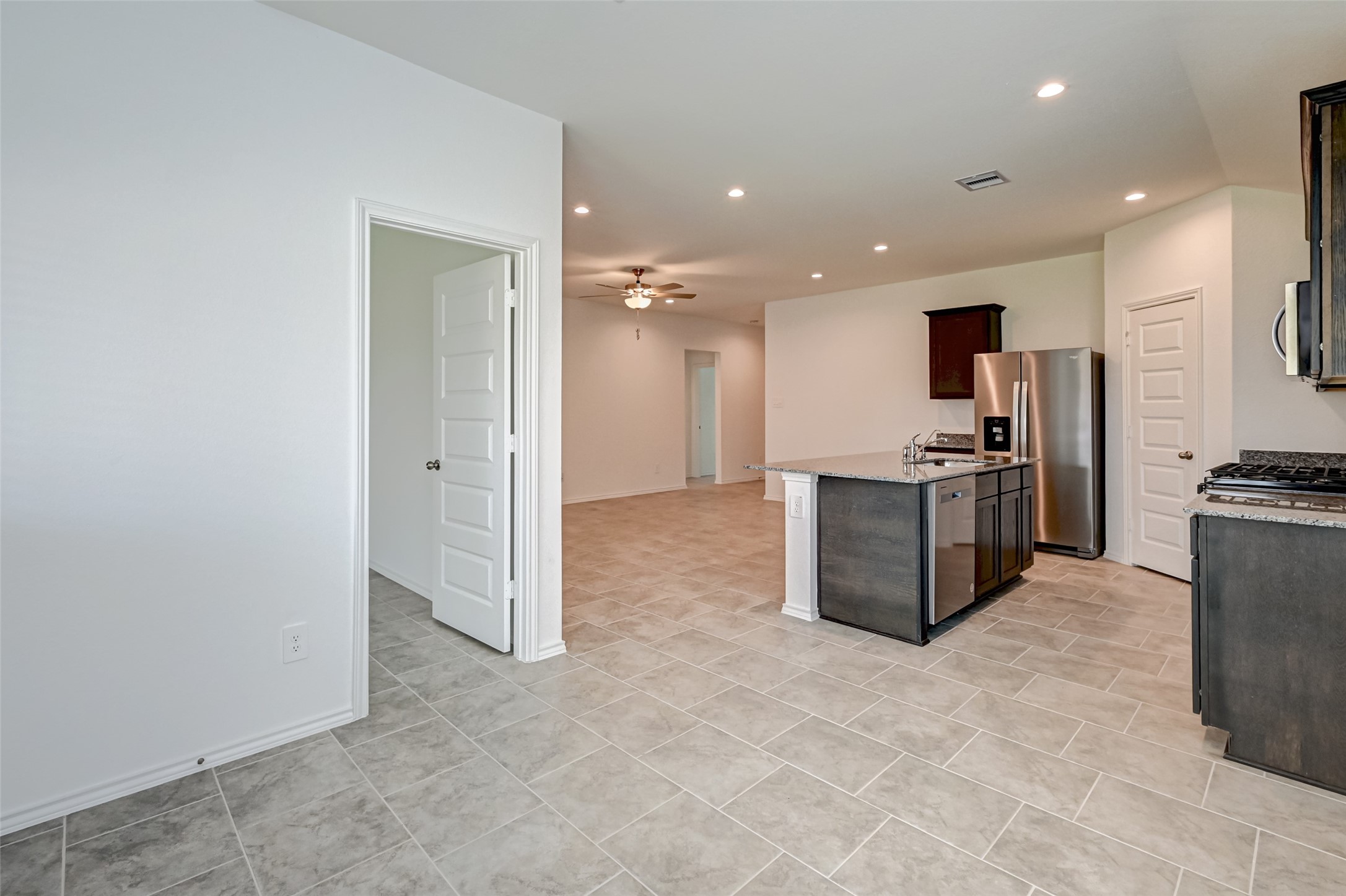 7531 Cynomys Court Rosharon, TX 77583 - Photo 25 of 49