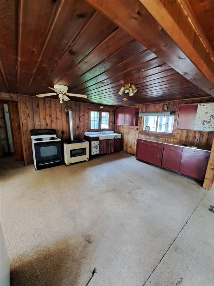 6990 Carpenter Road Harrison, MI 48625 - Photo 9 of 13