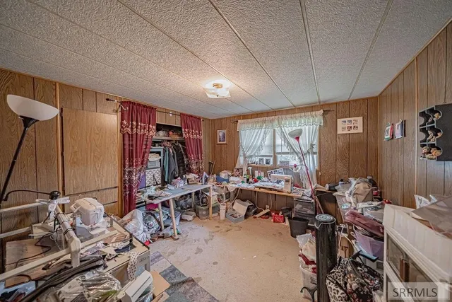 $190,000 | 2 South 1000 West, Blackfoot, ID 83221