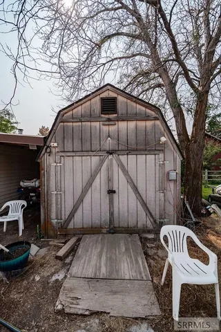 $190,000 | 2 South 1000 West, Blackfoot, ID 83221