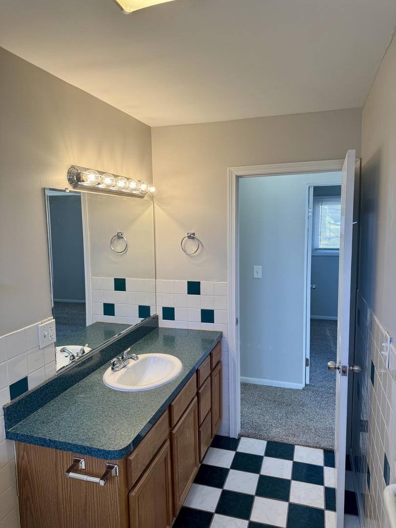 7 Timber Trail Streamwood, IL 60107 - Photo 29 of 38