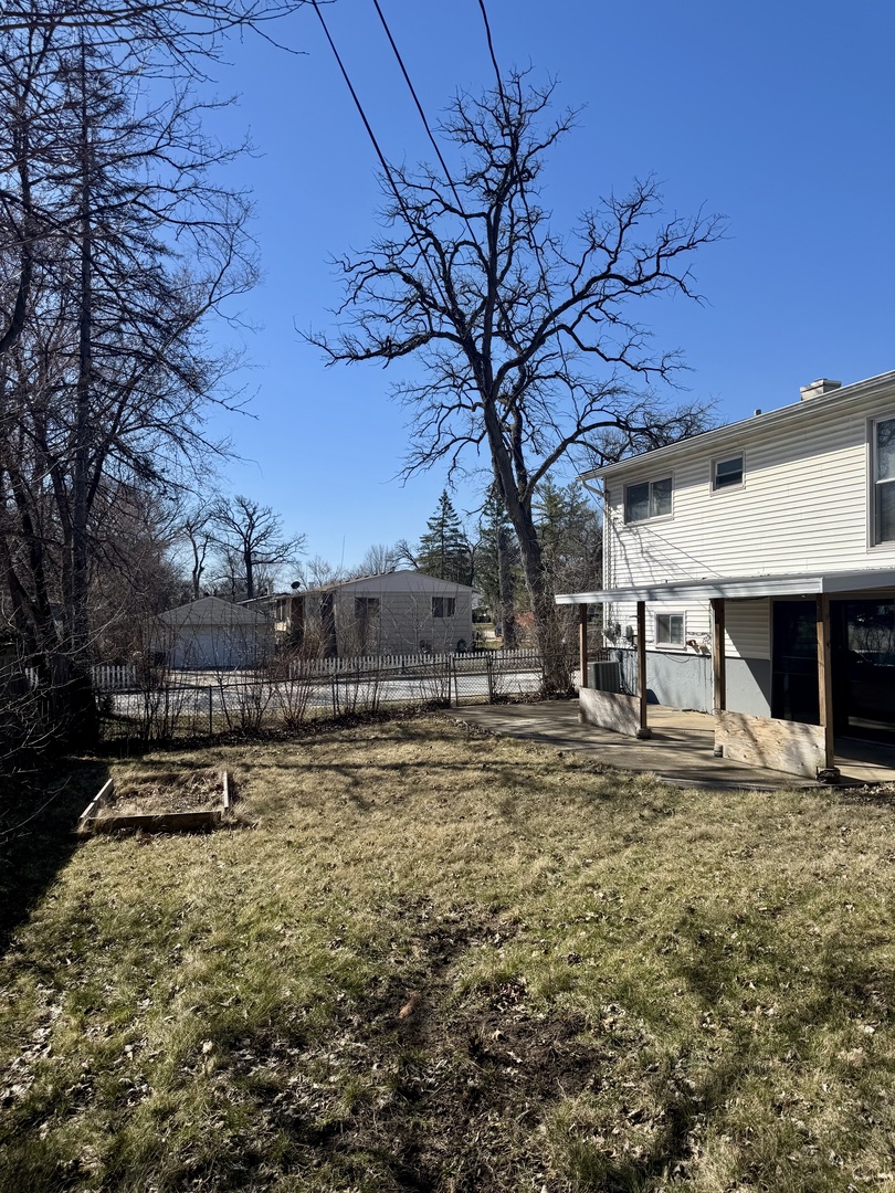 7 Timber Trail Streamwood, IL 60107 - Photo 36 of 38