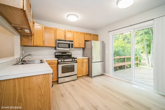 $2,500 | 2035 Teton Parkway, Algonquin, IL 60102