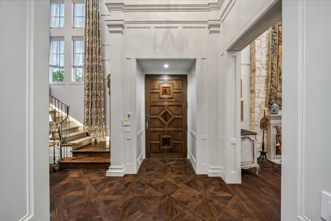 $7,295,000 | 2158 Chilton Road, Houston, TX 77019