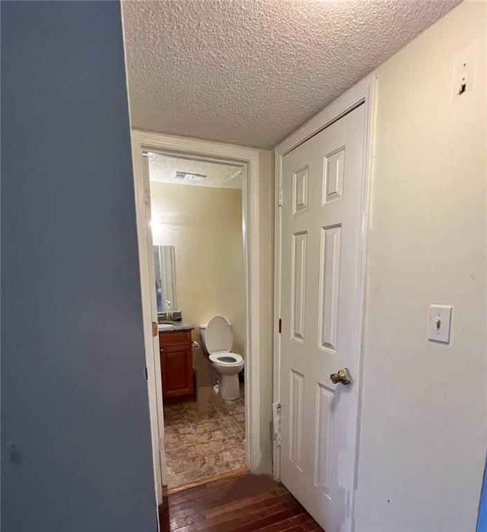 1166 Booth Road Southwest, Unit 908 Marietta, GA 30008 - Photo 23 of 32