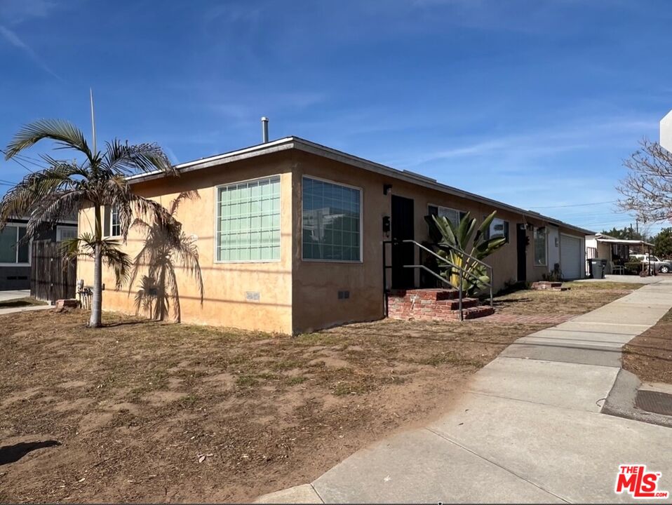 1519 East Maple Avenue El Segundo, CA 90245 - Photo 5 of 9