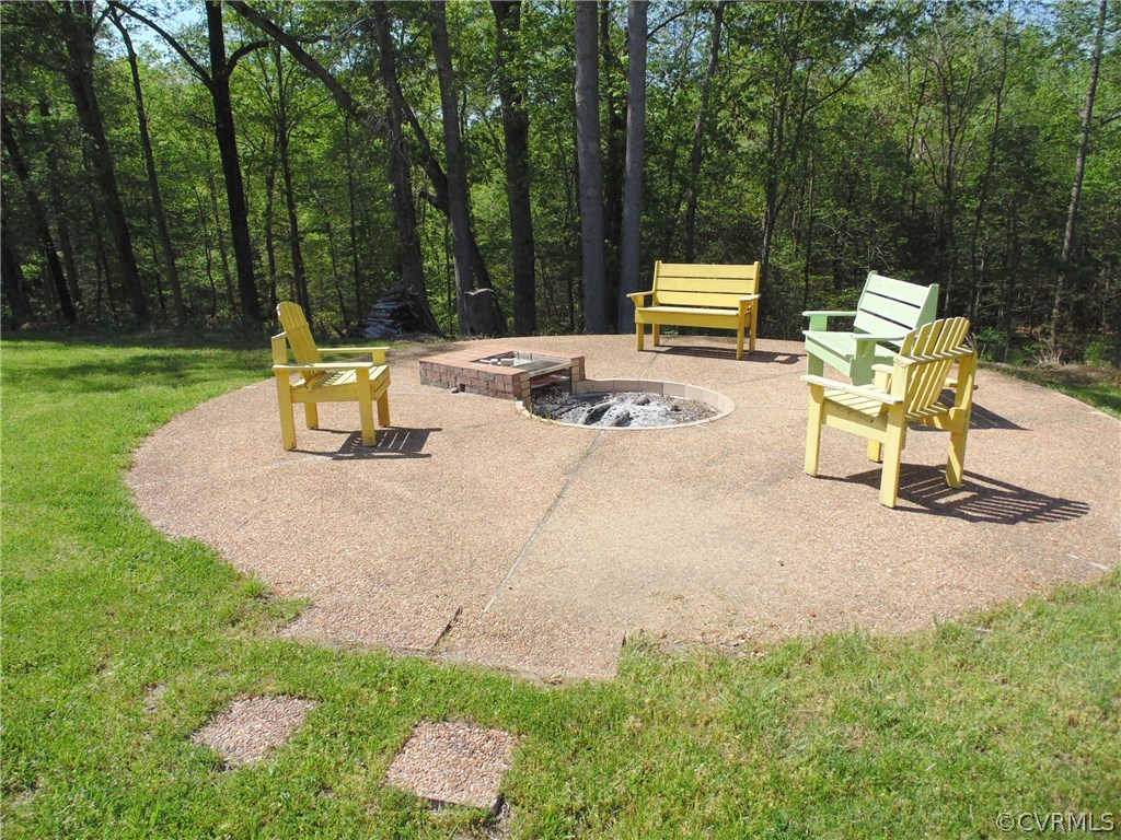 1689 West Rose Garden Road West Point, VA 23181 - Photo 4 of 50 Gallery Image 4