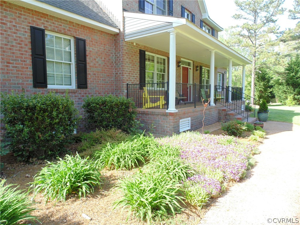 1689 West Rose Garden Road West Point, VA 23181 - Photo 7 of 50 Gallery Image 7