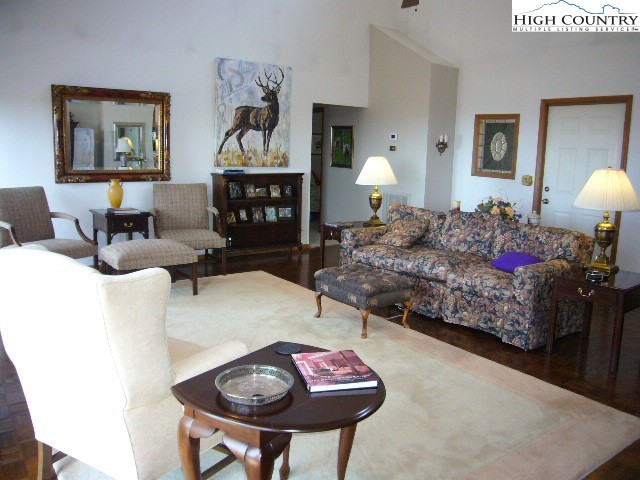 131 Raven Road Beech Mountain, NC 28604 - Photo 9 of 35 Gallery Image 9