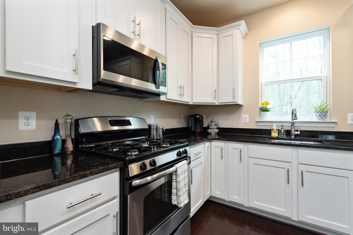 9382 Rock Ripple Lane Laurel, MD 20723 - Photo 12 of 53 Gallery Image 12