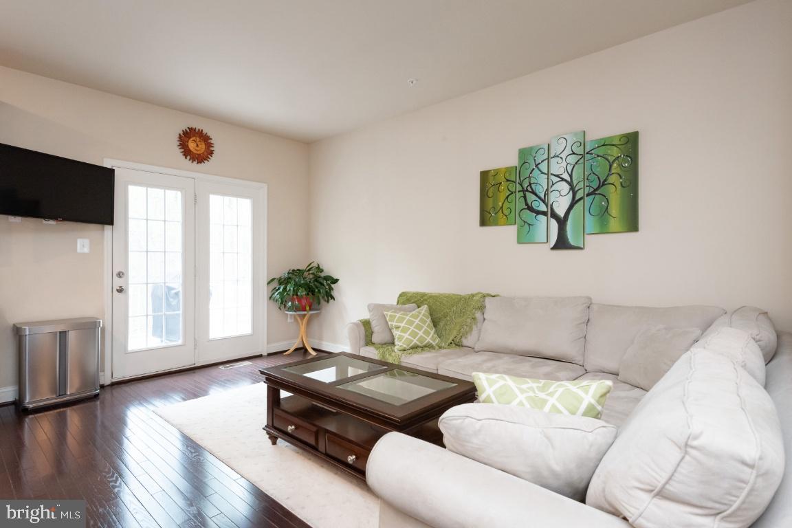 9382 Rock Ripple Lane Laurel, MD 20723 - Photo 19 of 53 Gallery Image 19