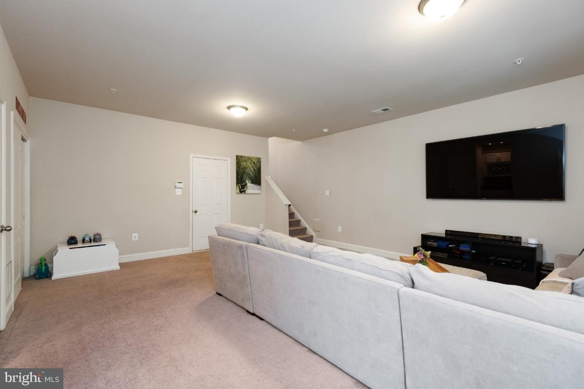9382 Rock Ripple Lane Laurel, MD 20723 - Photo 38 of 53 Gallery Image 38