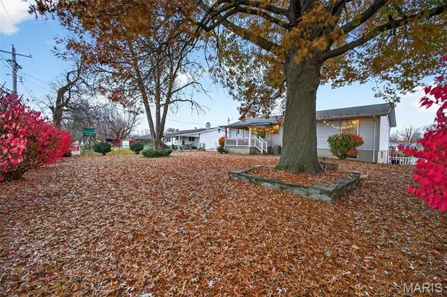 $290,000 | 521 Norwich Drive, St. Charles, MO 63301