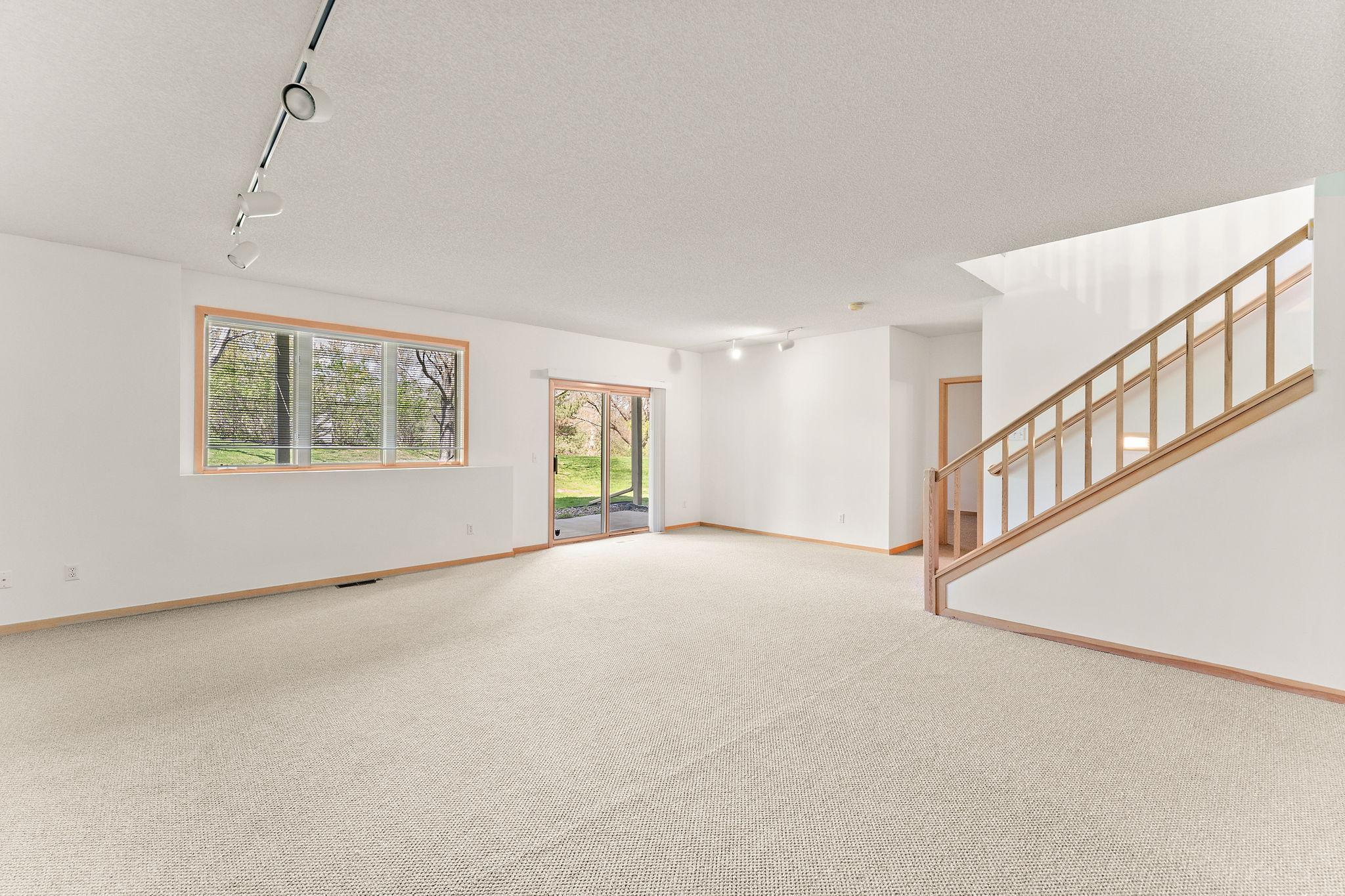 8914 Hilloway Road Eden Prairie, MN 55347 - Photo 33 of 45