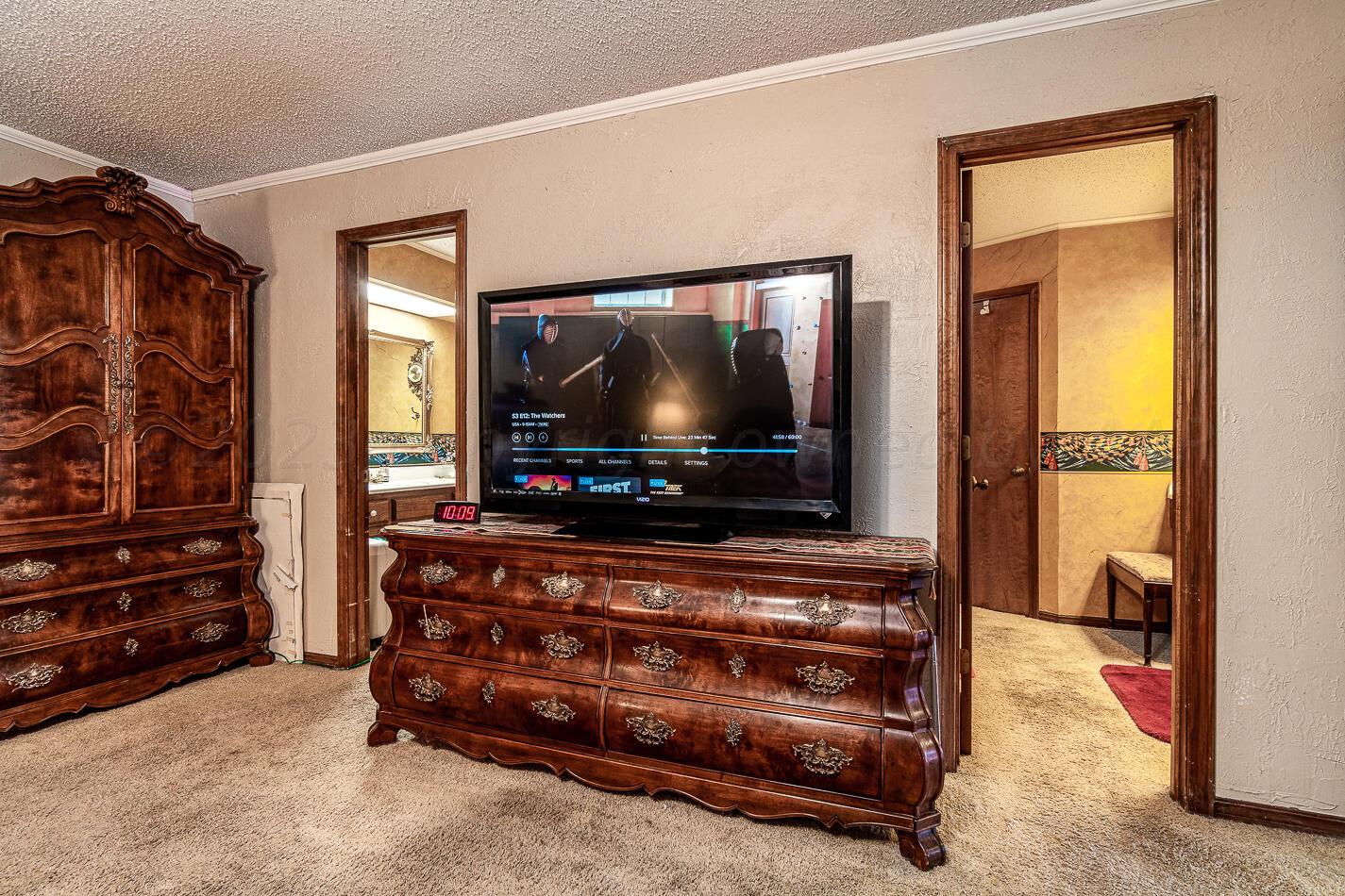 6100 Belpree Road Amarillo, TX 79106 - Photo 14 of 29 Master Bedroom View 3