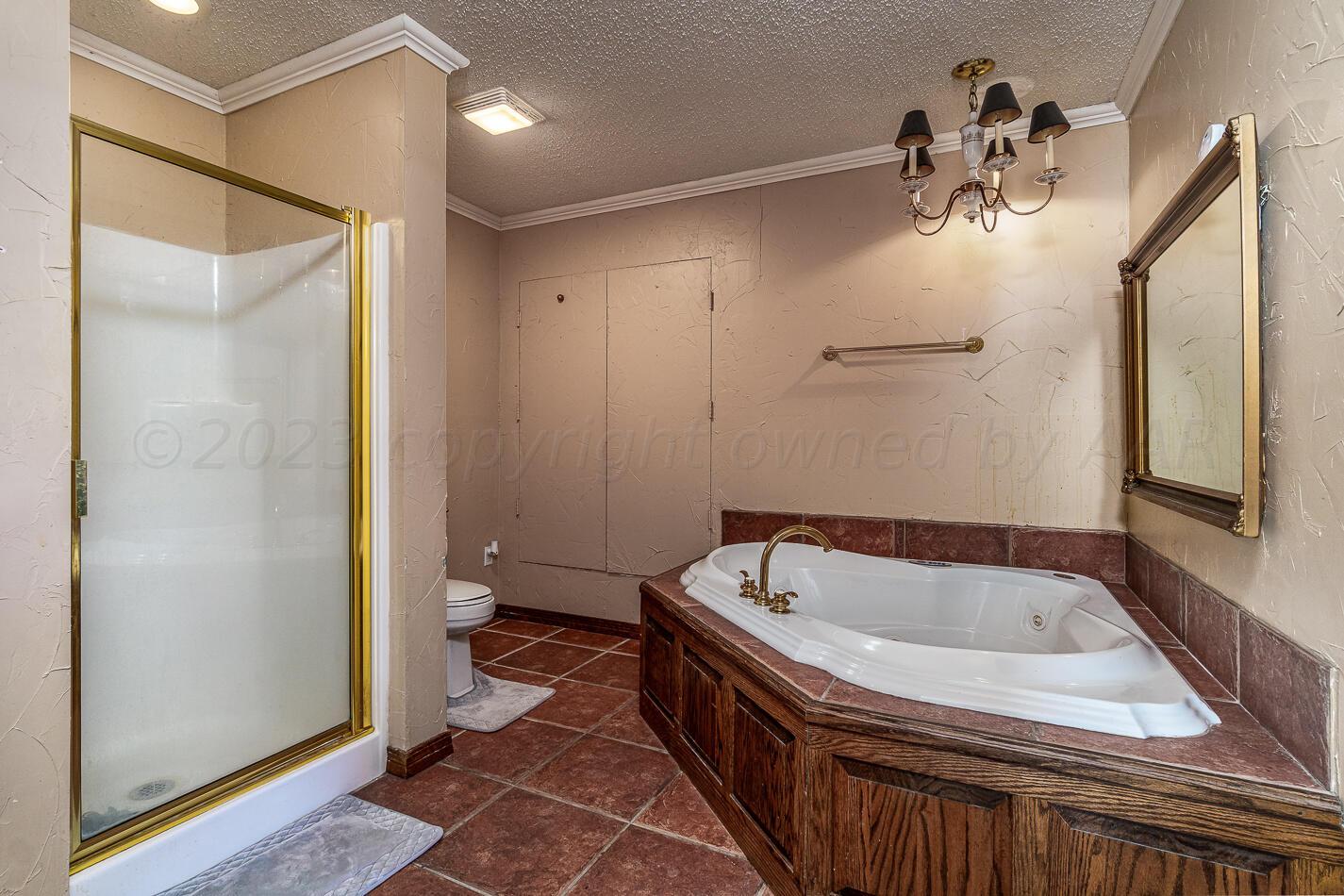 6100 Belpree Road Amarillo, TX 79106 - Photo 21 of 29 Bathroom 3 (Isolated Bedroom Suite)