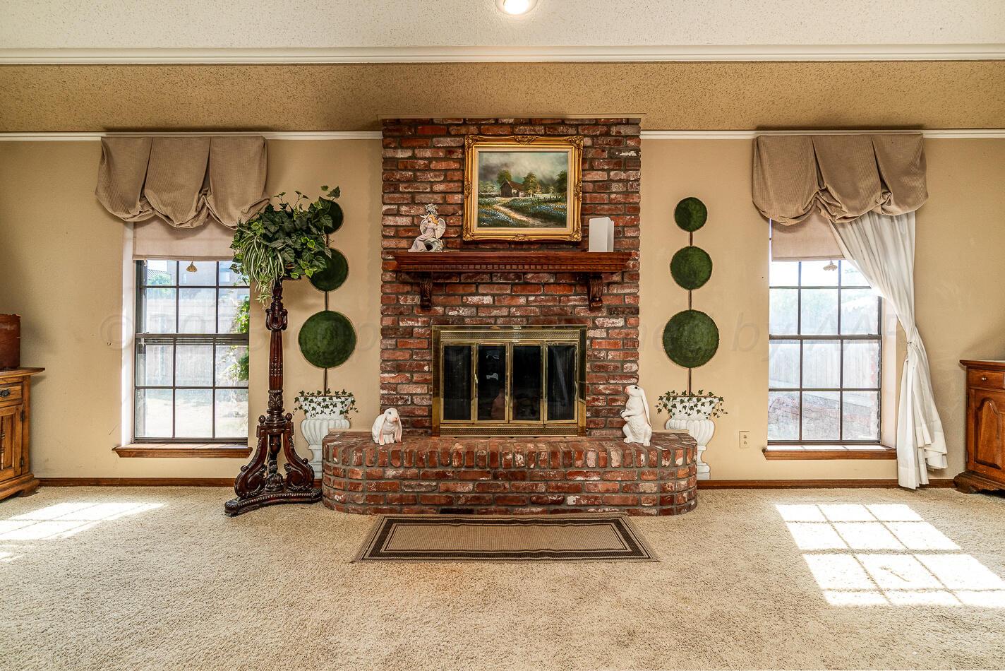 Front Living Area