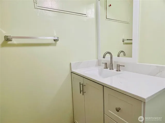 $545,000 | 15460 65th Avenue South, Tukwila, WA 98188