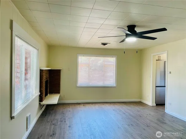 $545,000 | 15460 65th Avenue South, Tukwila, WA 98188