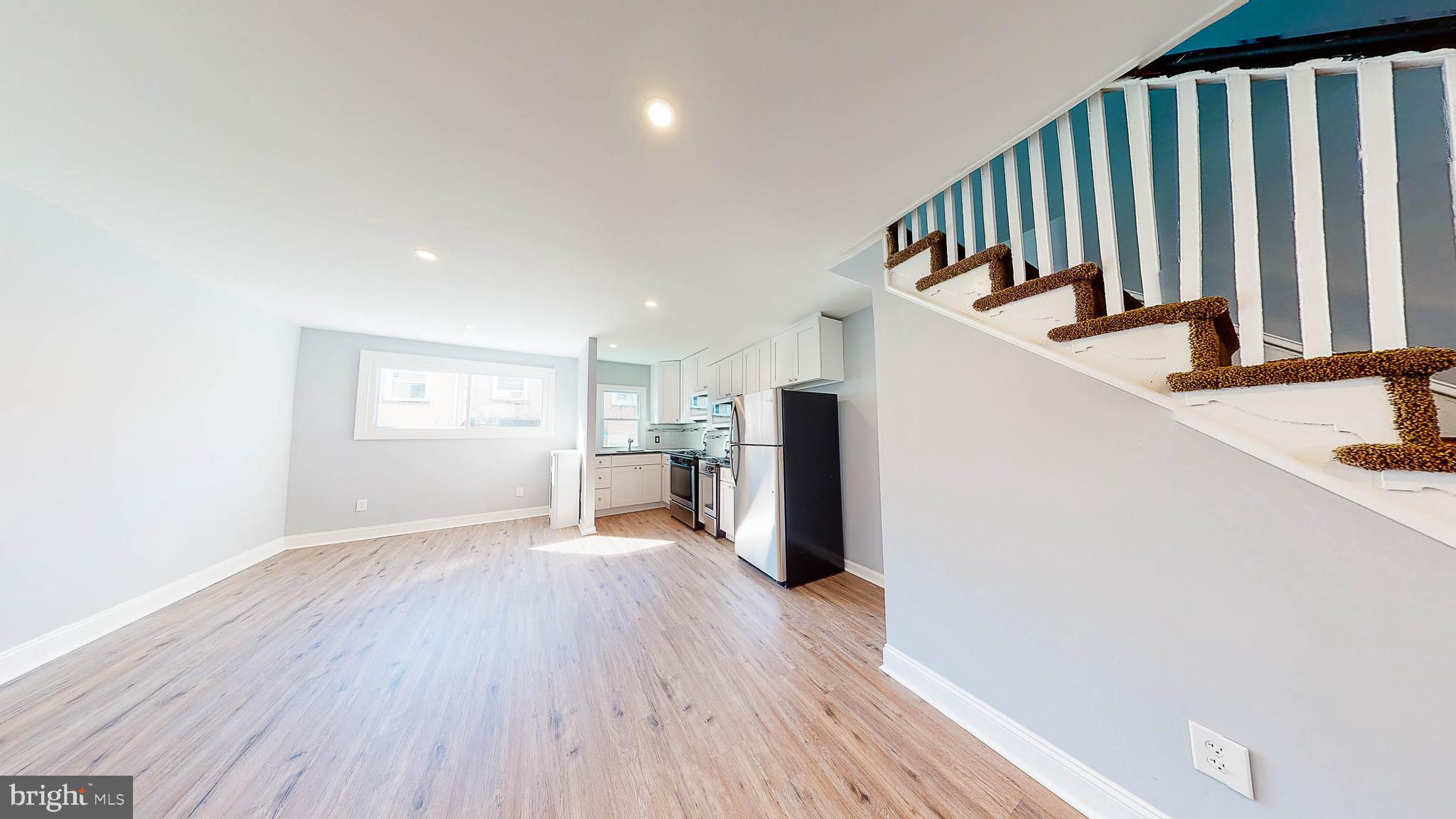 7142 Radbourne Road Upper Darby, PA 19082 - Photo 5 of 23