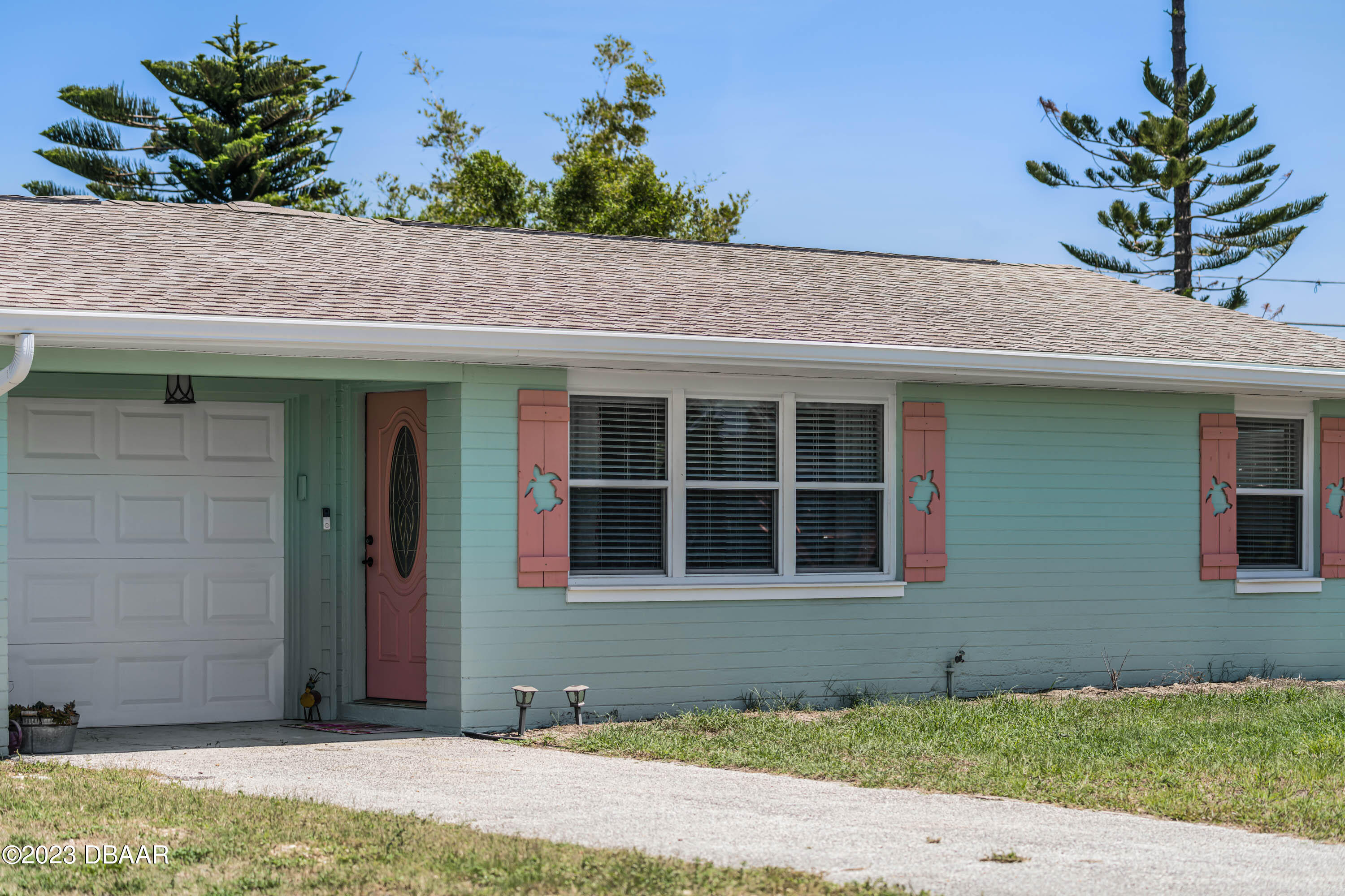 29 Palm Drive Ormond Beach, FL 32176 - Photo 6 of 36 29-palm-drive--ormond-beach--fl-32176---