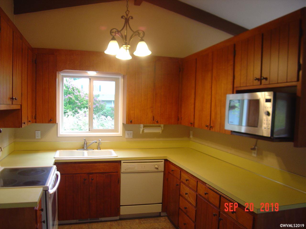 24902 Evergreen Road Philomath, OR 97370 - Photo 11 of 38