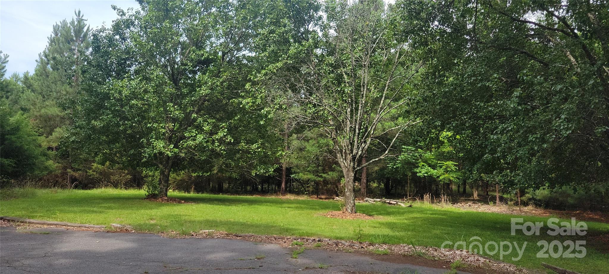 2208 Morehead Road Charlotte, NC 28262 - Photo 6 of 10 Gallery Image 6