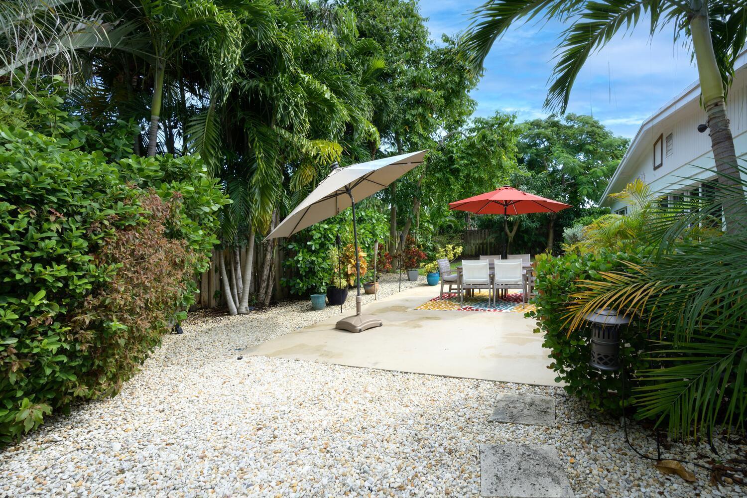 429 Inlet Road North Palm Beach, FL 33408 - Photo 23 of 29 429 Inlet Rd North Palm Beach-large-029-