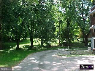 2741 East Country Club Road Philadelphia, PA 19131 - Photo 8 of 12 Gallery Image 8