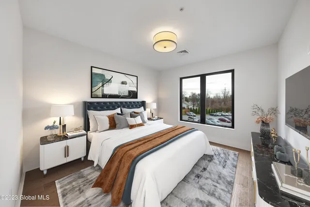 $3,000 | 116 West Avenue, Unit 206, Saratoga Springs, NY 12866