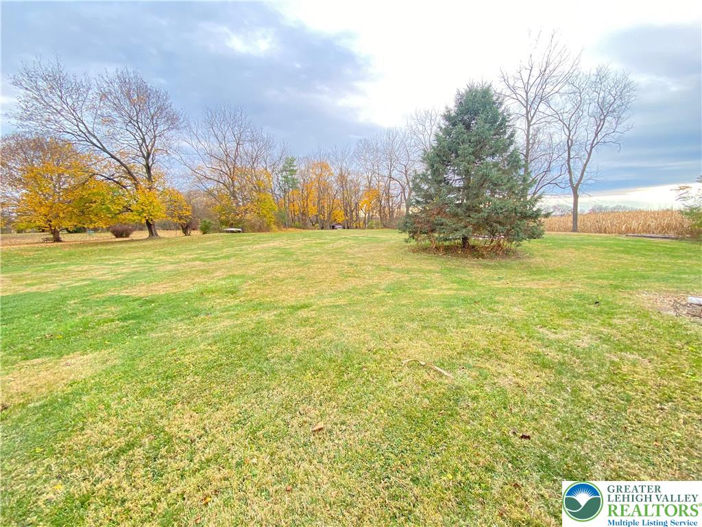 4571 Newburg Road Nazareth, PA 18064 - Photo 27 of 29