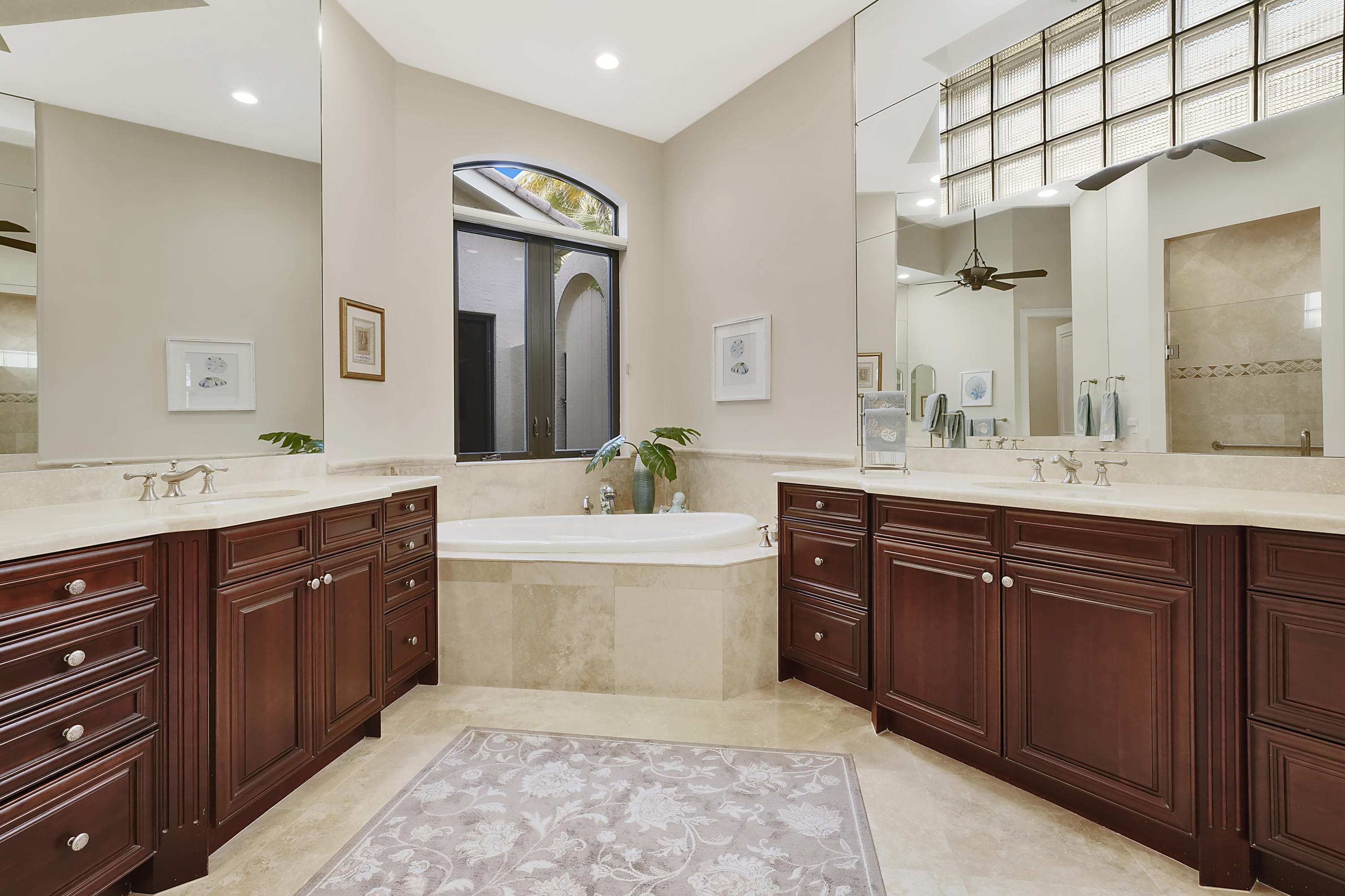 17784 Villa Club Way Boca Raton, FL 33496 - Photo 29 of 63 MASTER BATH
