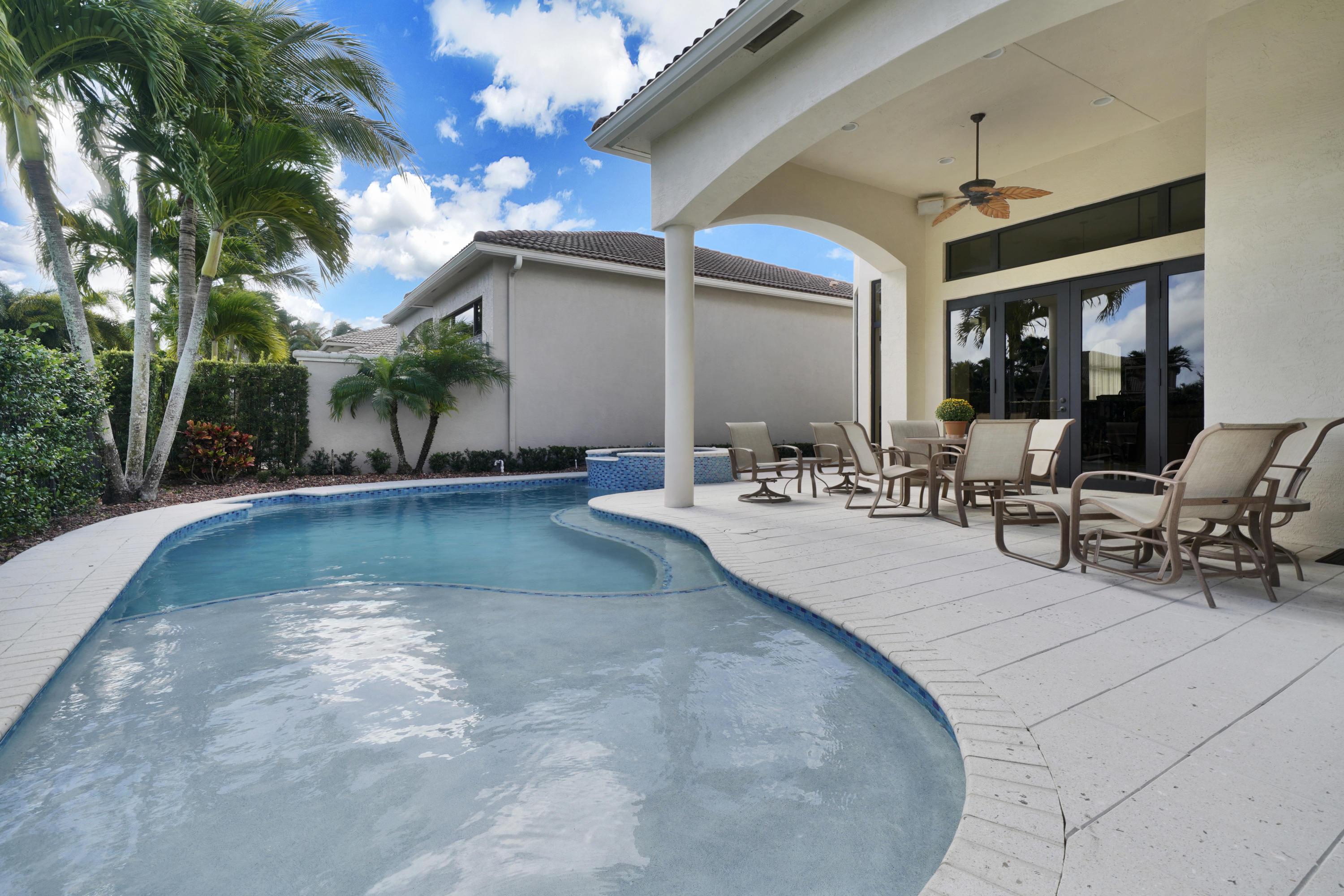 17784 Villa Club Way Boca Raton, FL 33496 - Photo 39 of 63 POOL