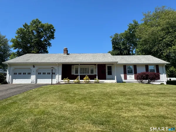$325,000 | 117 Penney Drive, East Hartford, CT 06118