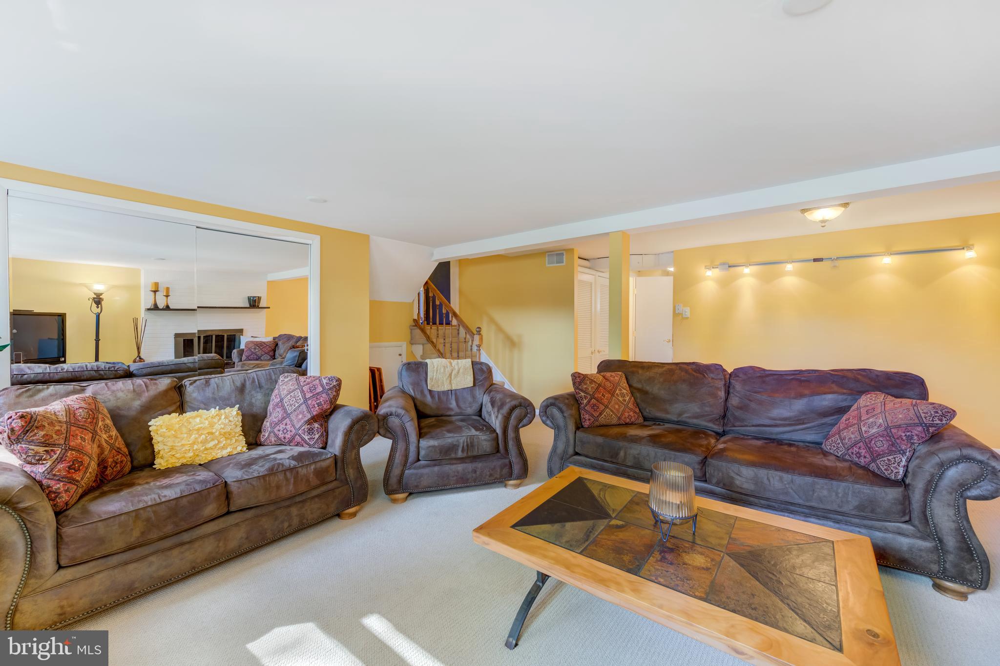 702 King George Road Cherry Hill, NJ 08034 - Photo 13 of 22