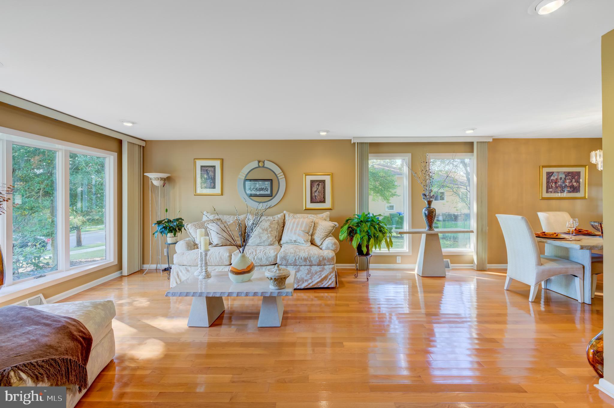 702 King George Road Cherry Hill, NJ 08034 - Photo 4 of 22