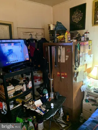 $173,000 | 345 Eudowood Lane, Towson, MD 21286