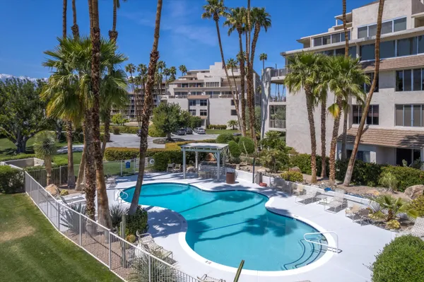 $598,000 | 900 Island Drive, Unit 106, Rancho Mirage, CA 92270