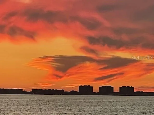 $3,995,000 | 3301 Bay Shore Road, Sarasota, FL 34234