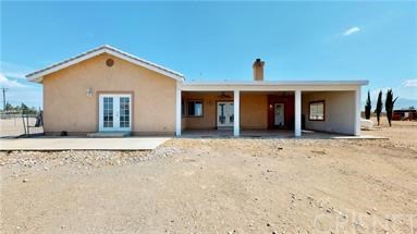 10774 Goodwin Road Victorville, CA 92392 - Photo 5 of 19