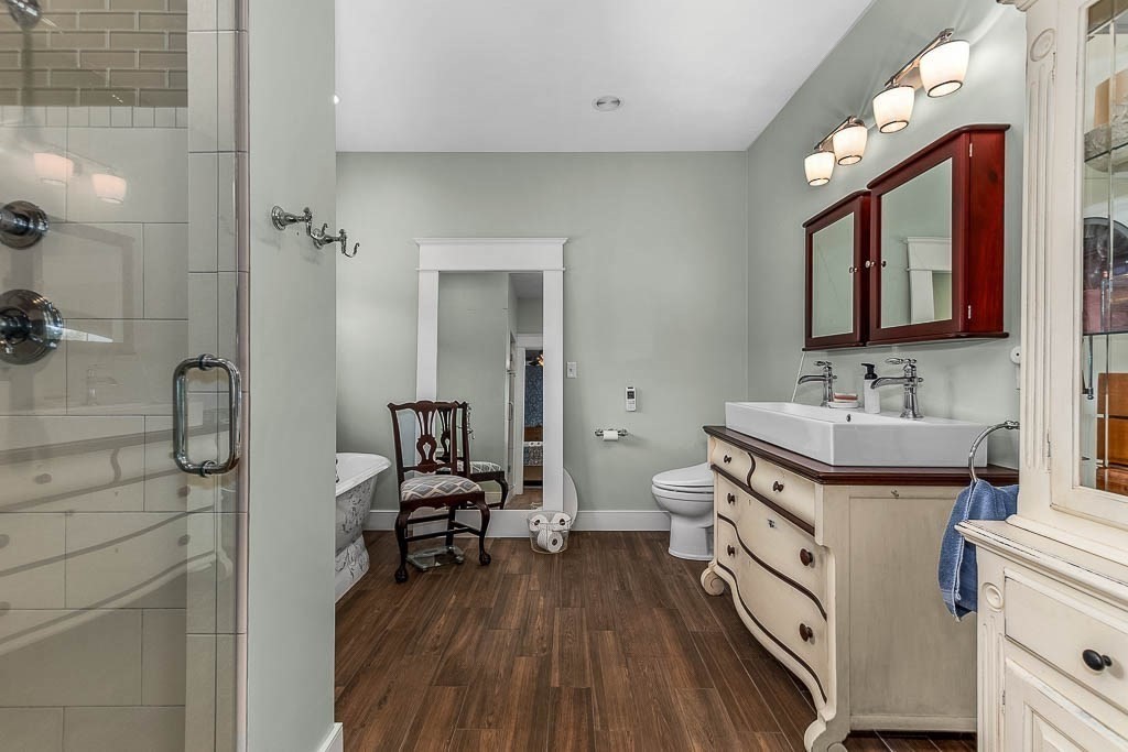 196 Glenwood Road Rutland, MA 01543 - Photo 21 of 37 a view of bathroom with dual sinks